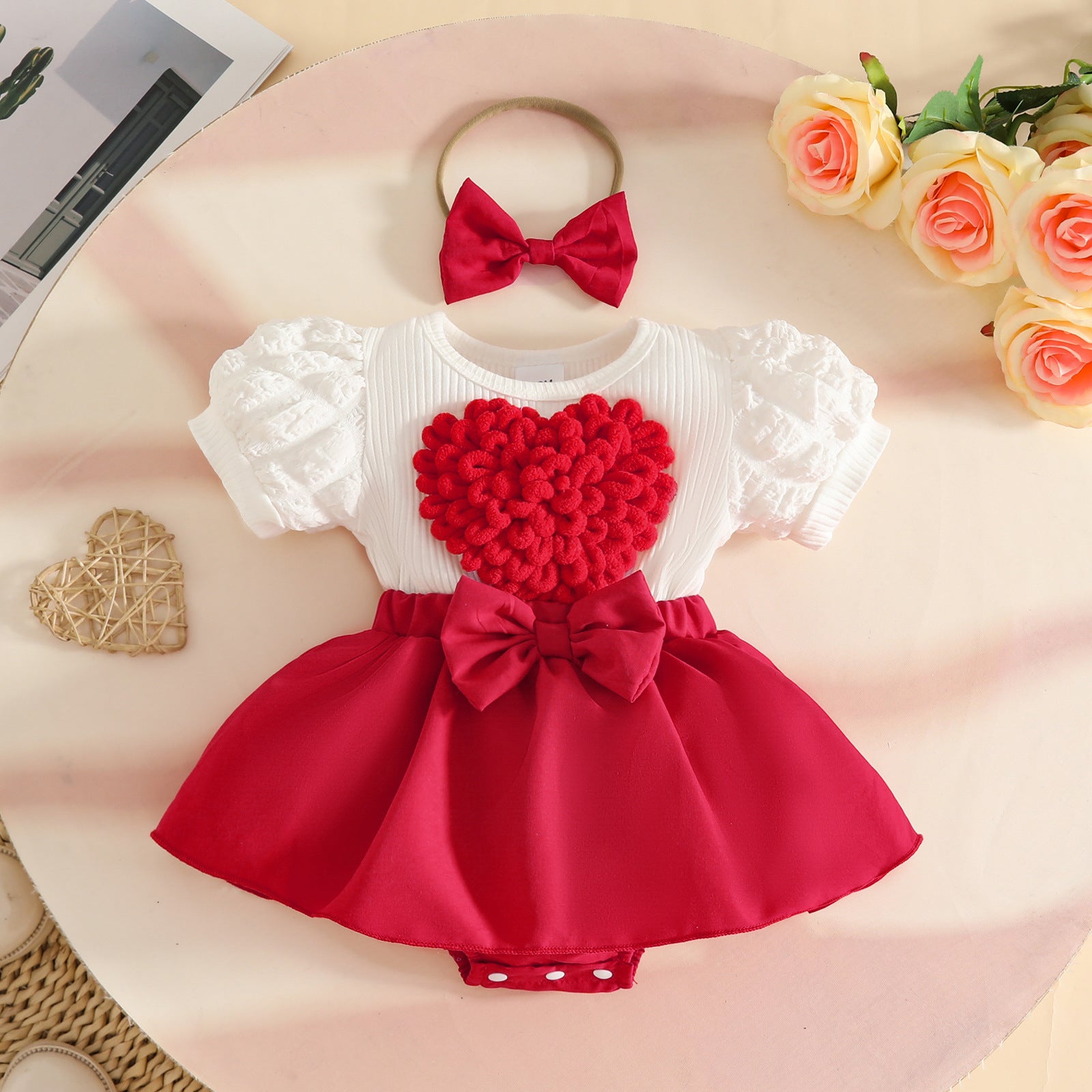 Sweet Baby Girl Stereo Heart Puff Sleeve Dress with Bow, For 0-18 month, Imported From China