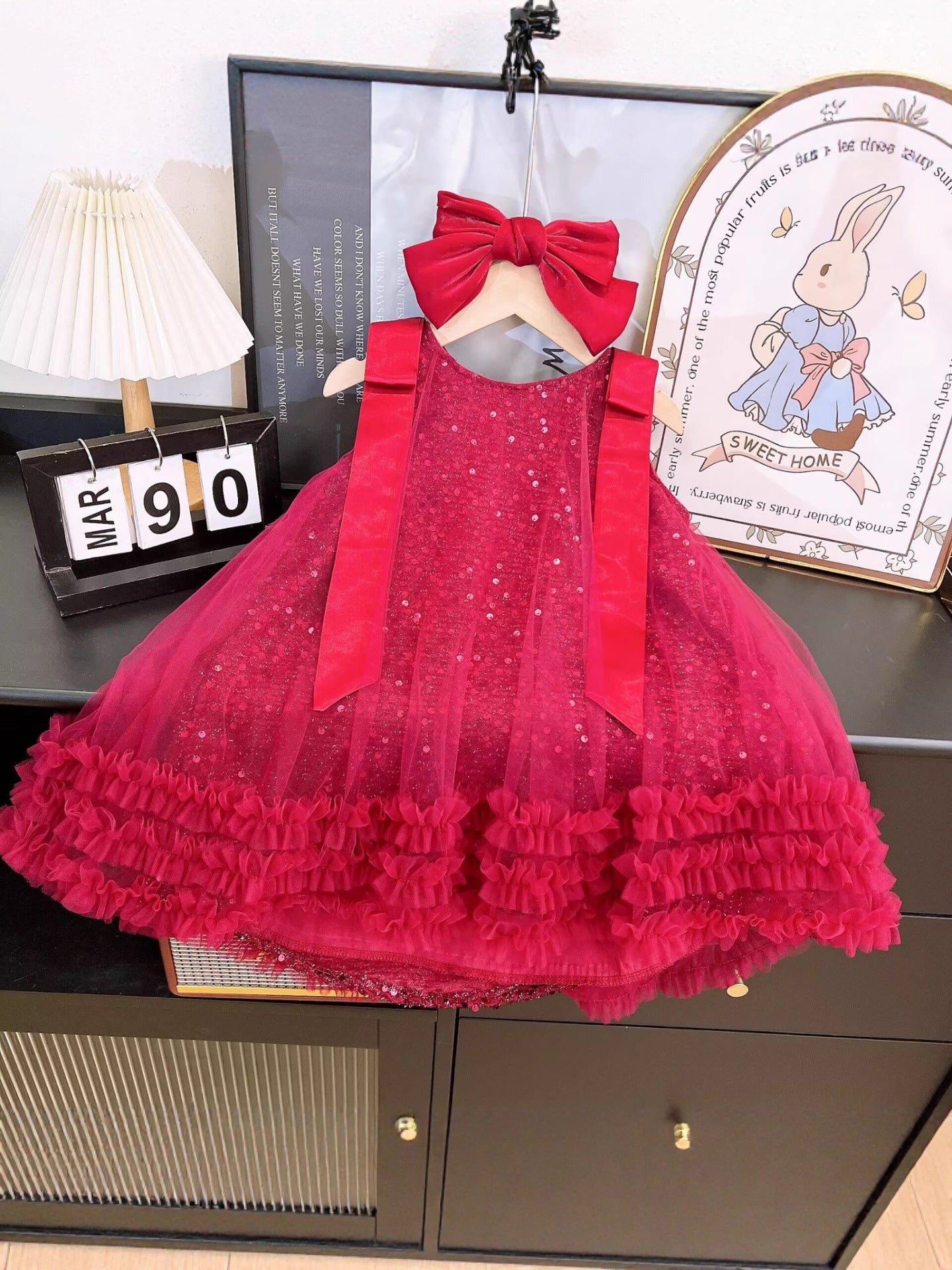 Summer Girls' Red Sequined Mesh Dress Sleeveless Princess Dress, For 4 Years, Imported From China