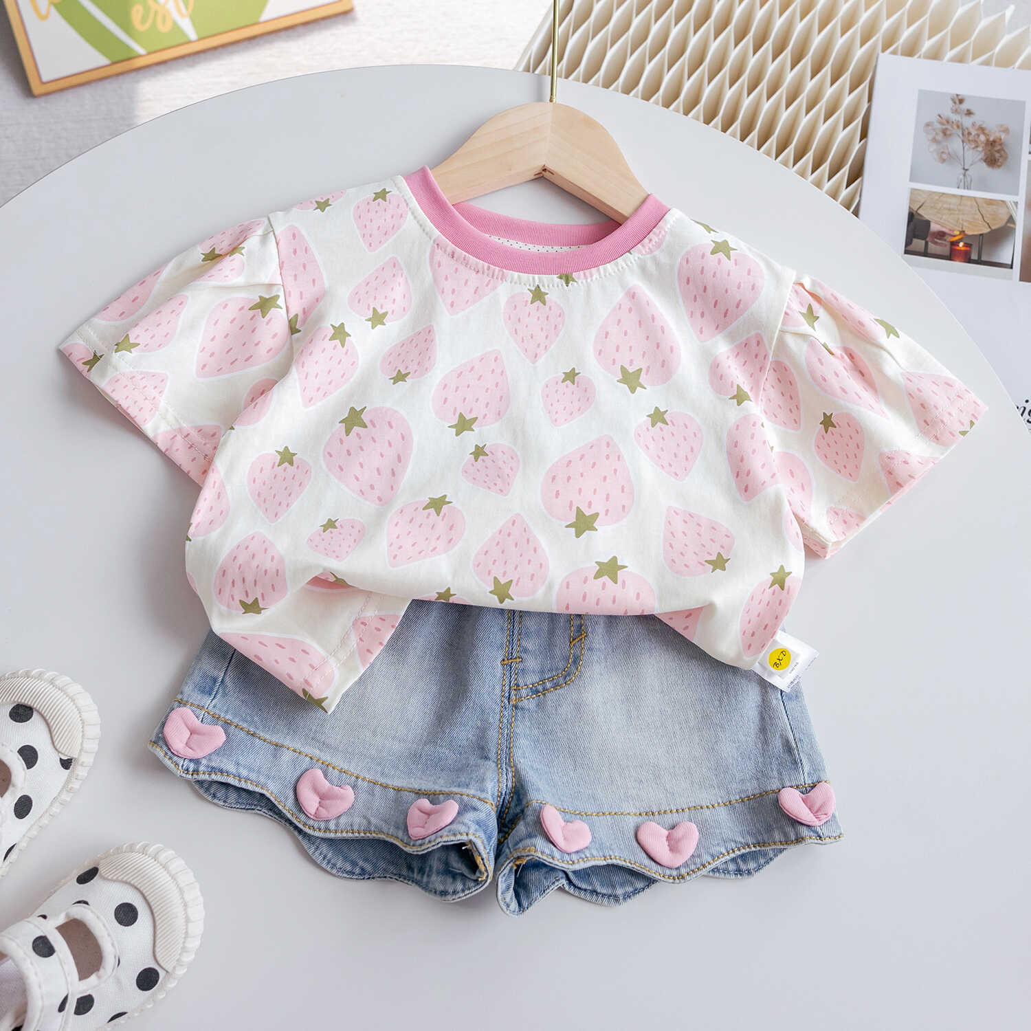 Girls' Short-Sleeve T-Shirt and Shorts Set, Summer, 6 Years, Imported From China
