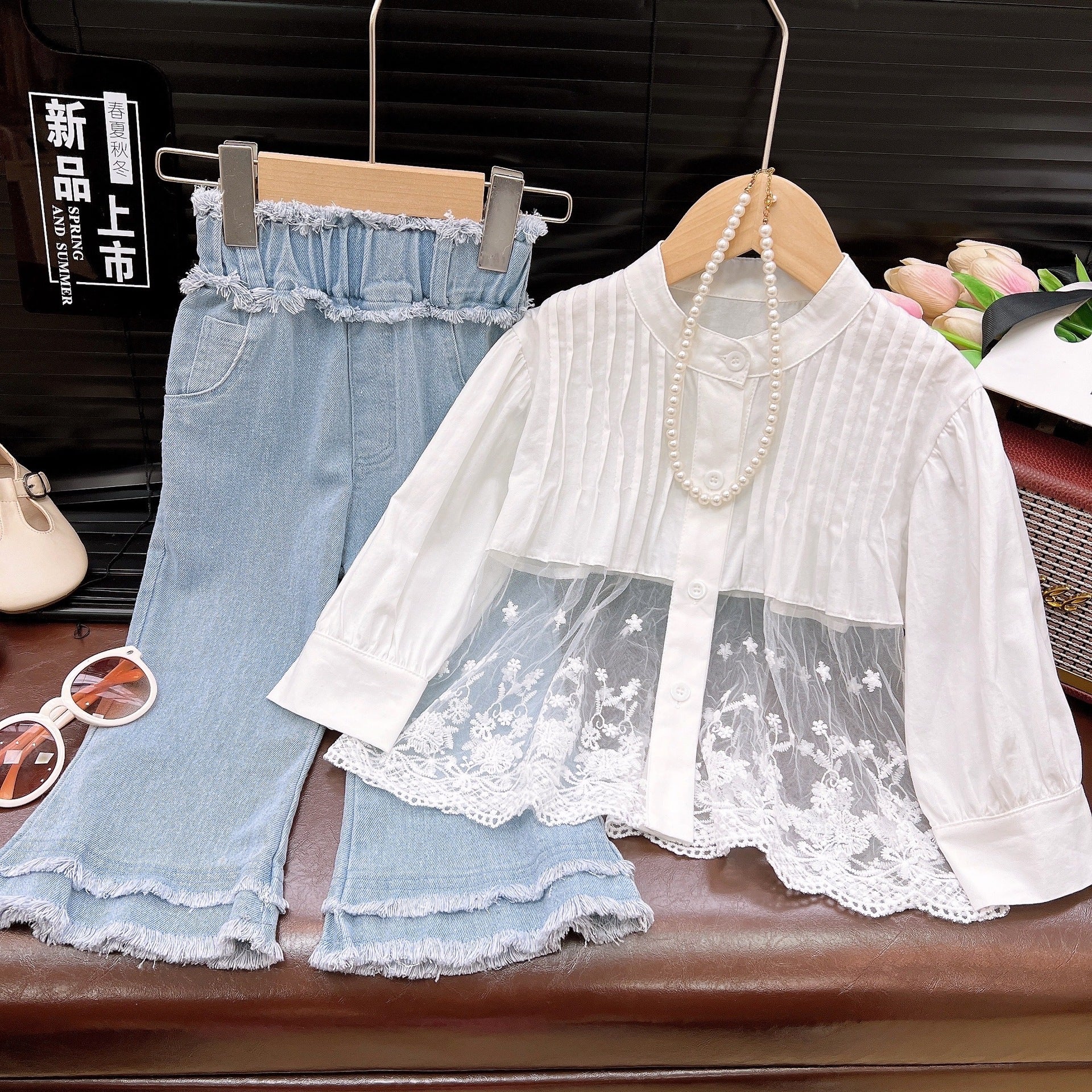 Girls'  New Children's Clothing Cute Lace Tops and Pant For 3-4 Years, Imported From China