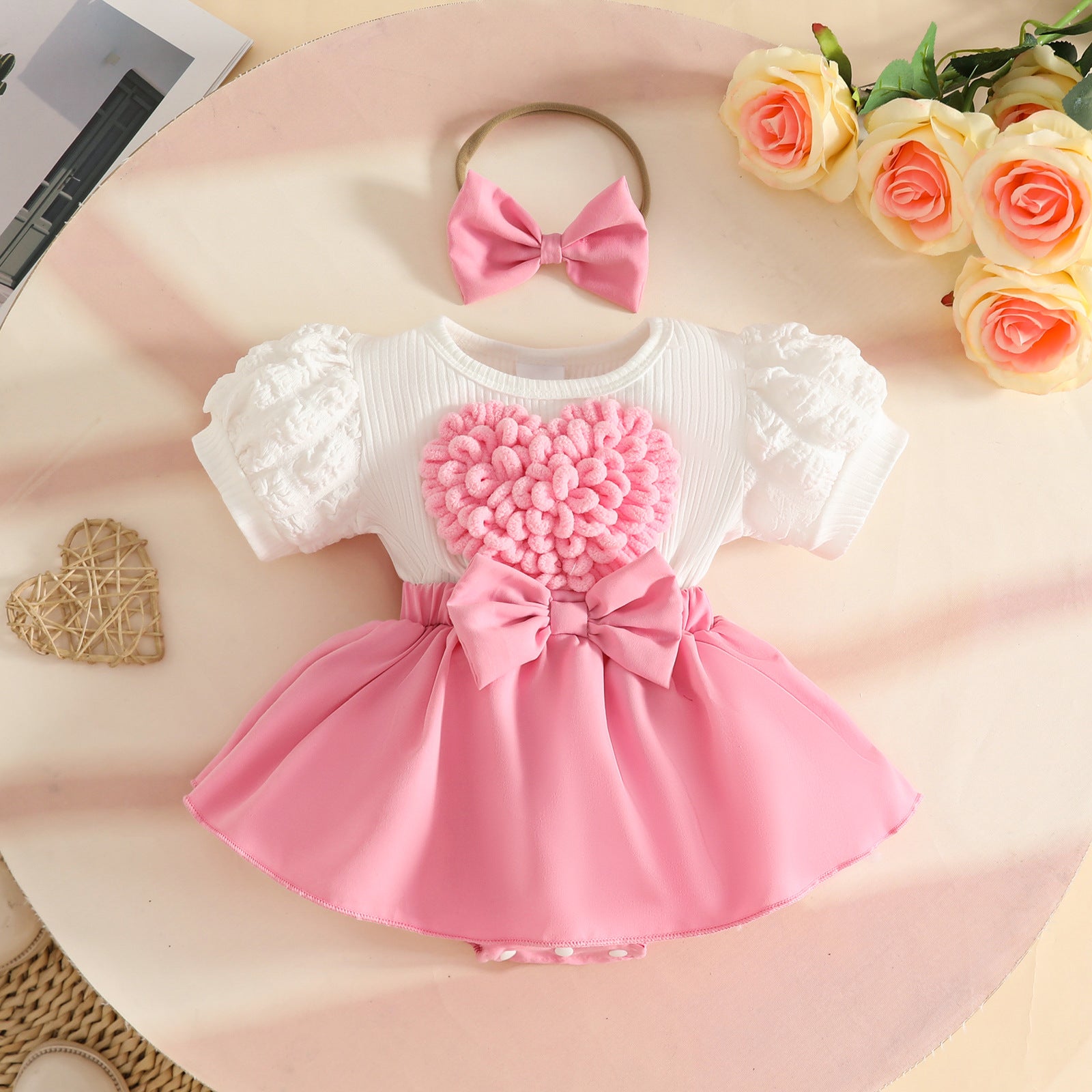 Sweet Baby Girl Stereo Heart Puff Sleeve Dress with Bow, For 3-18 Months, Imported From China