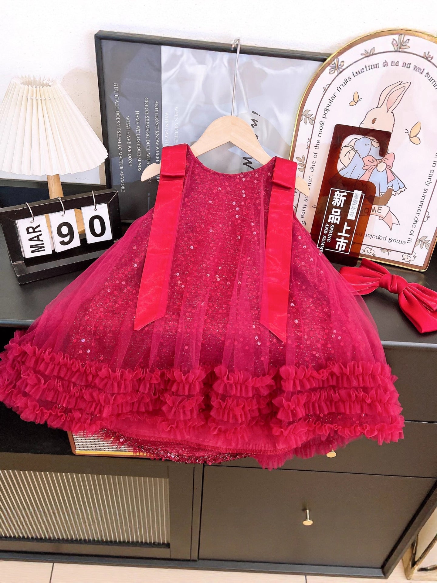 Summer Girls' Red Sequined Mesh Dress Sleeveless Princess Dress, For 4 Years, Imported From China