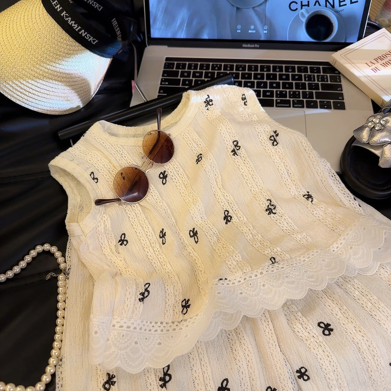 Summer New Children's Hollow Lace Vest Set for Girls, Korean Style For 2-8 Years, Imported From China