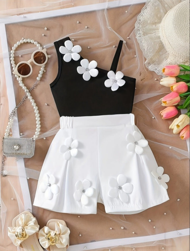 New Girls' Suit One-Shoulder Sleeveless Three-Dimensional Flower Top + Wide-Leg Shorts Children's Fashion Two-Piece Set For 1-5 Years, Imported From China
