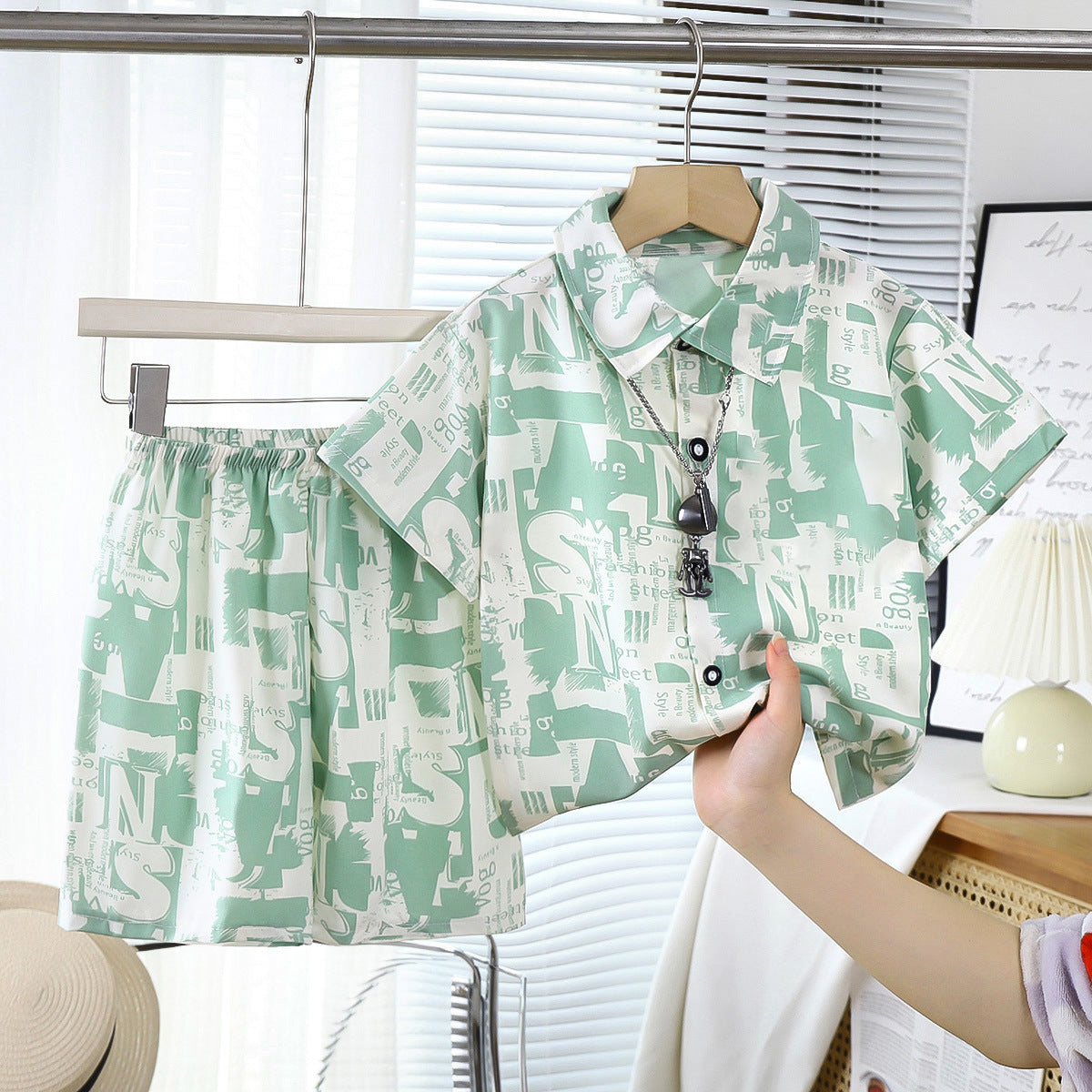 Summer Boys Korean Style Short-Sleeved Shorts Shirt Two-Piece Set For 1-7 Years, Imported From China