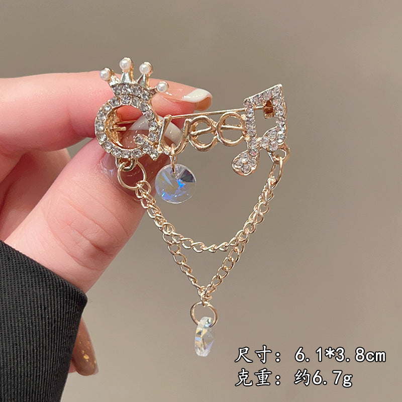 Brooches: High-end, understated luxury, versatile, simple, elegant, perfect for securing clothes, suits, imported from china