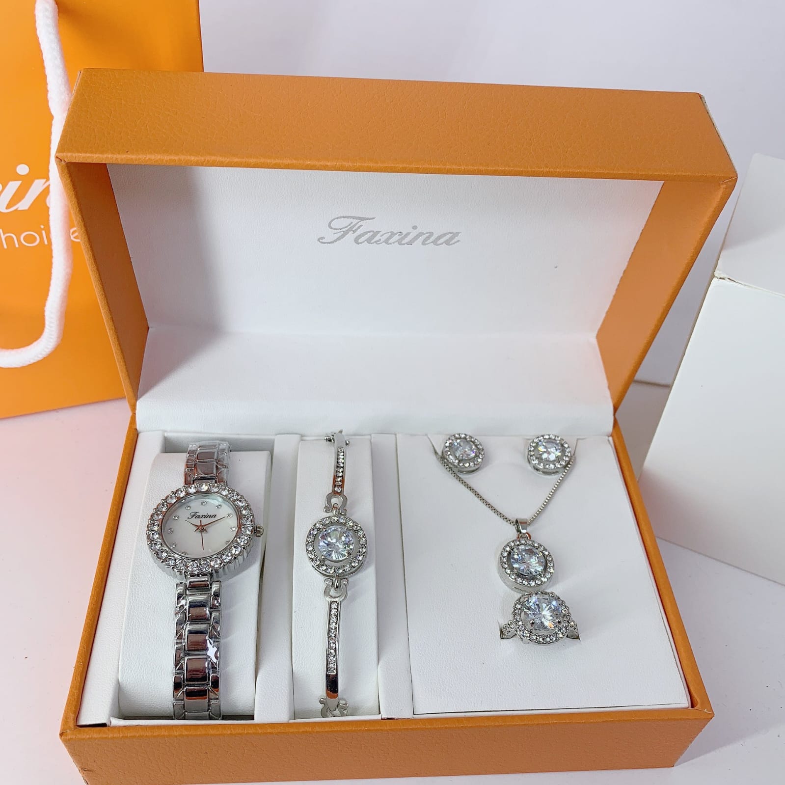 Luxury wrist watch gift set, women's watch necklace bracelet ring earring jewelry set imported from china