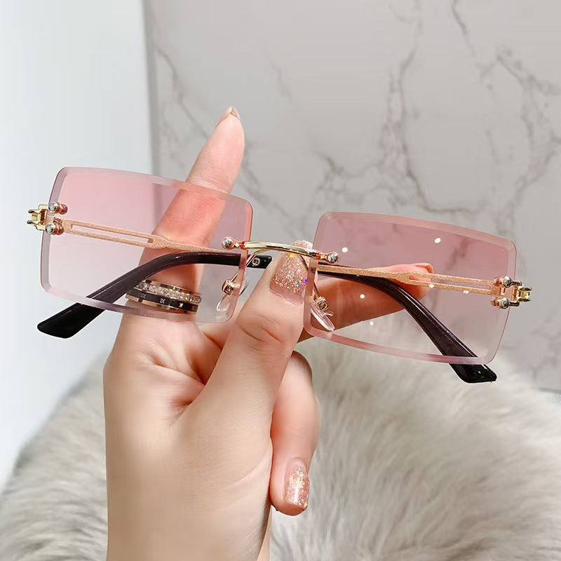 Popular Xiaohongshu-style beveled sunglasses for women, Imported from china