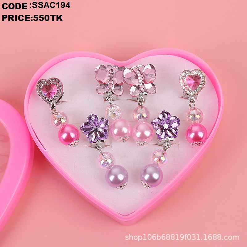 Children's Cartoon Ear Clips Heart Gift Set, Little Girl Mermaid Ear Clips with Pendant Pearl Earrings (No Piercing) imported from china