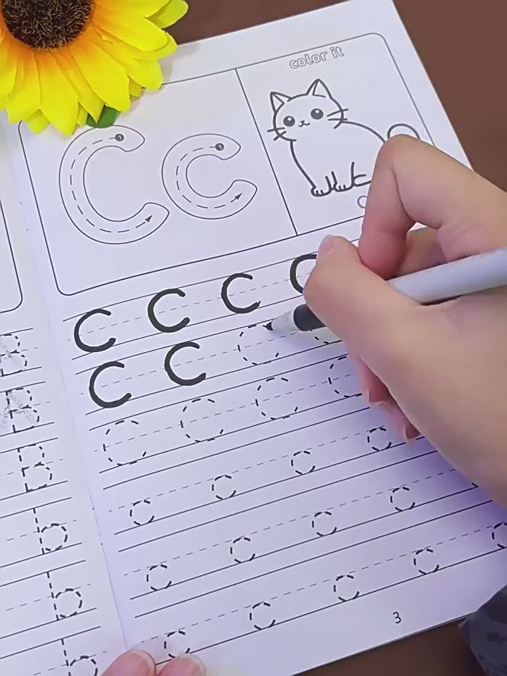 Cross-border wholesale of 26-letter uppercase and lowercase English calligraphy practice books, tracing books, exercise books, and pen control training books for elementary school students