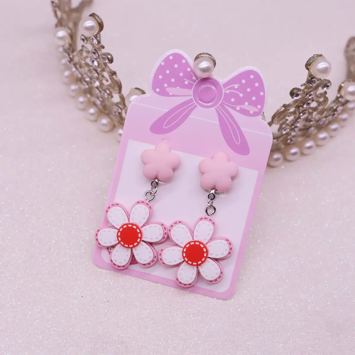 New hot-selling acrylic clip-on earrings for kids without pierced ears, imported from china
