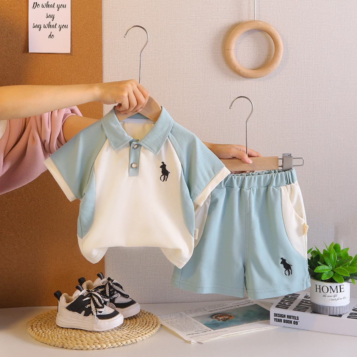 Summer Casual Short-Sleeved Shorts, Two-Piece Set for Boys 1-4 Years, Imported From China